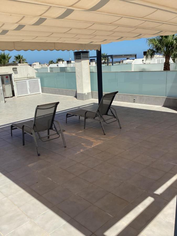 Housesleeps6-Pool-Beach-Garden-Solarium-Petok أوريويلا المظهر الخارجي الصورة