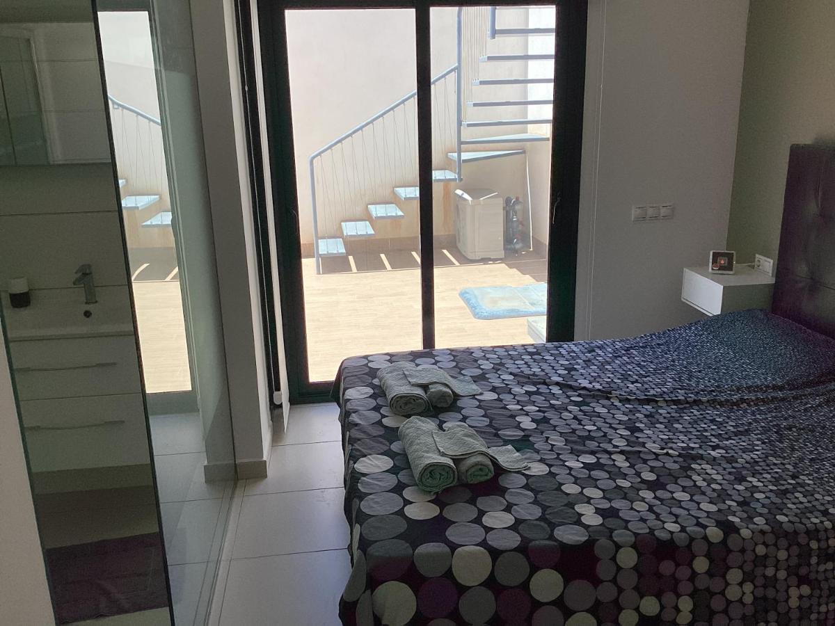 Housesleeps6-Pool-Beach-Garden-Solarium-Petok أوريويلا المظهر الخارجي الصورة