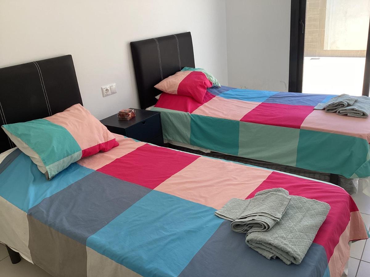 Housesleeps6-Pool-Beach-Garden-Solarium-Petok أوريويلا المظهر الخارجي الصورة